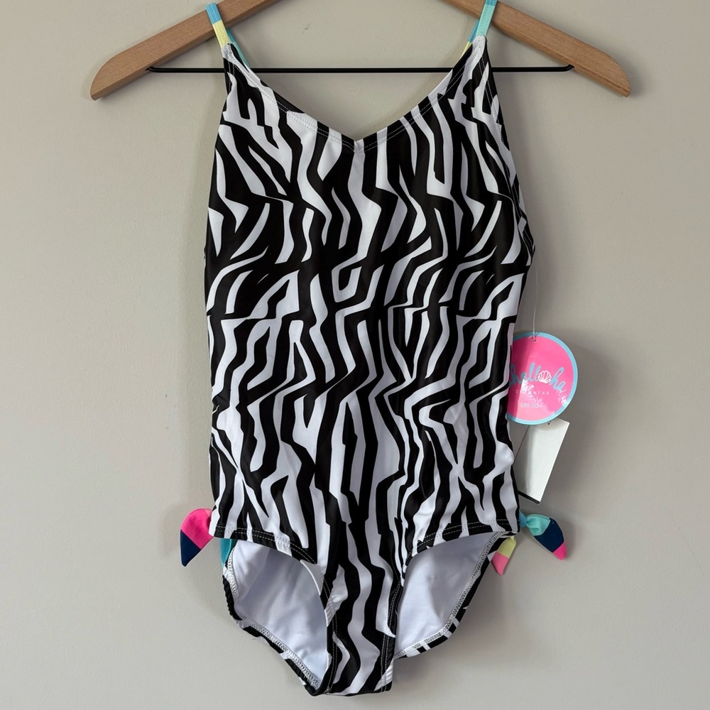 NWT Shelloha Girls One Piece Swimsuit - Picture 2 of 7
